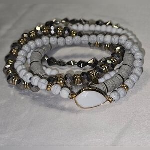 House Of Harlow‎ 1960 Grey Neutral Tone Multi-Layer Beaded Bracelet Set New